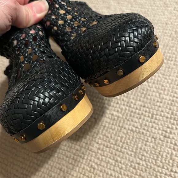 Veronica Beard Hardie Black Woven Leather Mule Clogs SIZE 9 - Picture 8 of 10